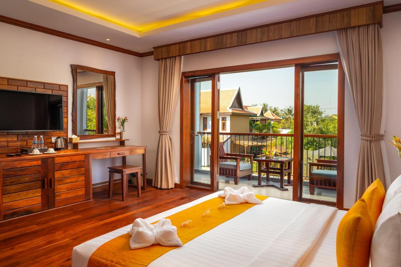Khmer House Resort Ciudad de Siem Riep Exterior foto